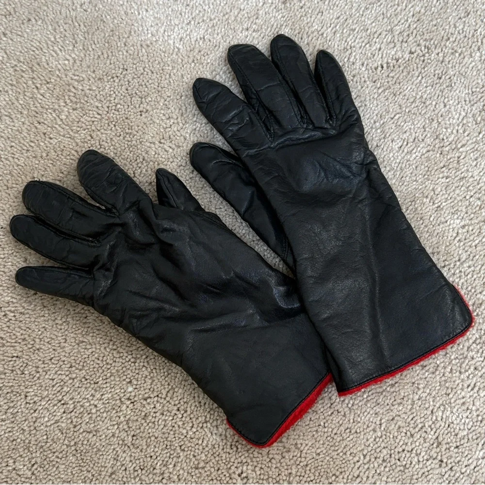 Black Leather Gloves